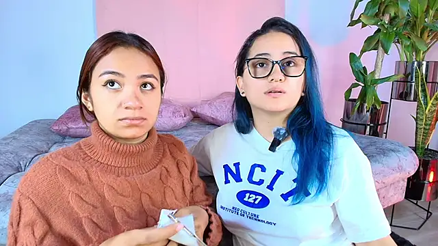 Jules n Gia online show from 09-25-25, 10:30