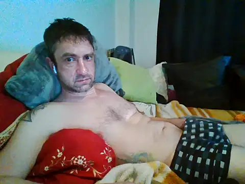 foxikx69 online show from 01-08-26, 03:09