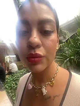 Snapshot of JoannaStanford chatting on 02-03-26, 04:12 JoannaStanford online show from 02-03-26, 04:12