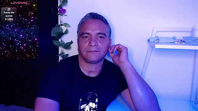 golden punisher online show from 01-15-25, 08:09