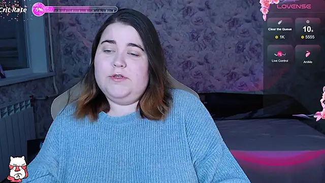 Estelle Hicks online show from 10-07-25, 06:16