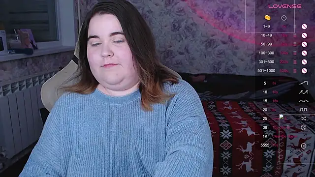 Estelle Hicks online show from 11-25-25, 06:30