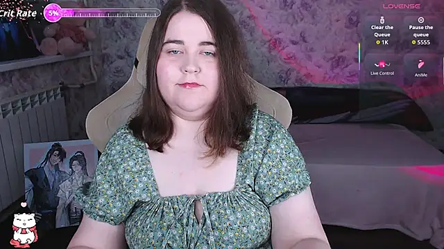 Estelle Hicks online show from 06-06-26, 06:56