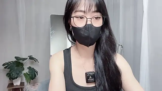 Snapshot of _minji_bae chatting on 09-28-25, 05:51 minji bae online show from 09-28-25, 05:51