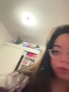 indiegirl666 online show from 06-07-26, 05:55