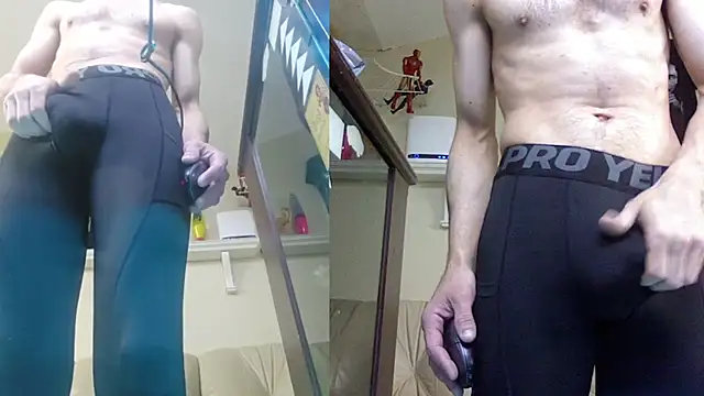 Snapshot of slendt94 chatting on 03-09-25, 04:00 slendt94 online show from 03-09-25, 04:00