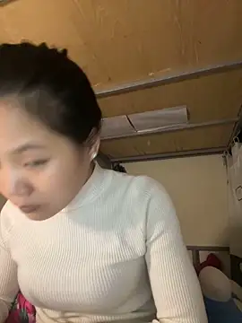 Snapshot of Be-MyMy chatting on 02-13-25, 05:11 Be-MyMy online show from 02-13-25, 05:11