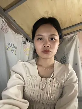 Snapshot of Be-MyMy chatting on 02-16-25, 07:48 Be-MyMy online show from 02-16-25, 07:48