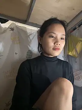 Snapshot of Be-MyMy chatting on 02-23-25, 10:39 Be-MyMy online show from 02-23-25, 10:39