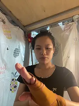 Snapshot of Be-MyMy chatting on 09-30-25, 01:05 Be-MyMy online show from 09-30-25, 01:05