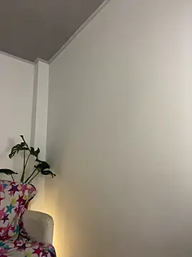 sophia goth online show from 11-23-25, 10:53