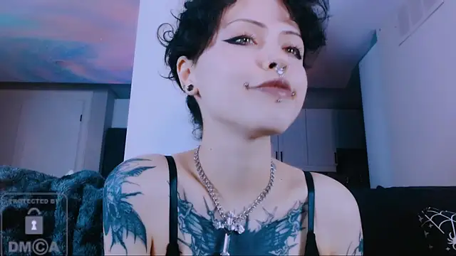Snapshot of NaughtyLittleFox chatting on 07-13-26, 04:04 NaughtyLittleFox online show from 07-13-26, 04:04