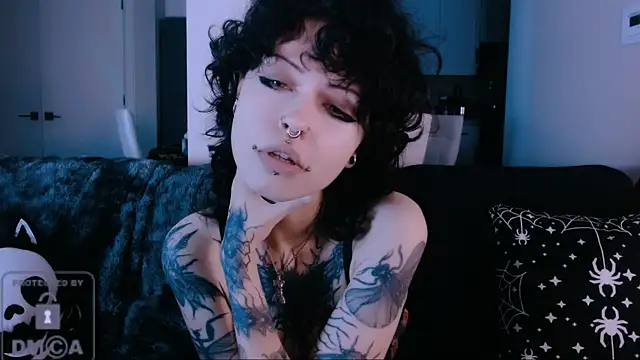 Snapshot of NaughtyLittleFox chatting on 07-14-26, 02:38 NaughtyLittleFox online show from 07-14-26, 02:38