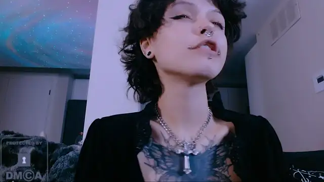 Snapshot of NaughtyLittleFox chatting on 07-30-26, 03:27 NaughtyLittleFox online show from 07-30-26, 03:27
