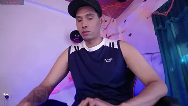 Jaison halls online show from 10-27-25, 08:24