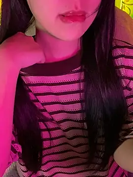 minmin2kk5 online show from 11-28-25, 01:30