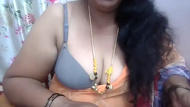 Snapshot of Janavi-janu chatting on 09-13-25, 08:14 Janavi-janu online show from 09-13-25, 08:14