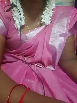 Snapshot of Janavi-janu chatting on 10-30-25, 08:09 Janavi-janu online show from 10-30-25, 08:09