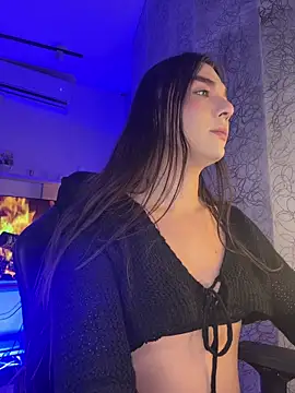 saracaball  online show from 03-25-26, 04:29