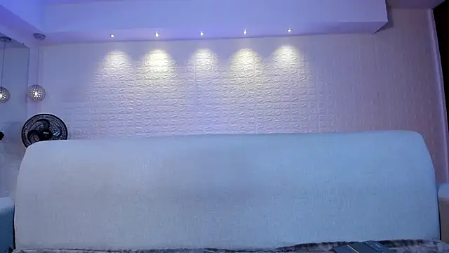 violet scott online show from 01-31-25, 11:03