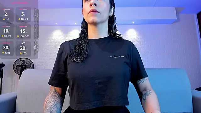 violet scott online show from 02-08-25, 11:12