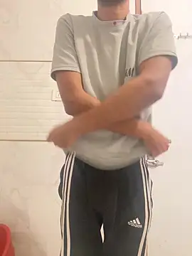 Snapshot of ALWAYSHORNYDADDY chatting on 02-19-26, 08:27 ALWAYSHORNYDADDY online show from 02-19-26, 08:27