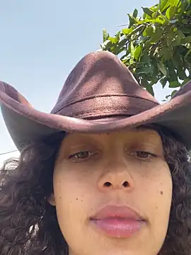 Rati Curly online show from 02-25-26, 01:54