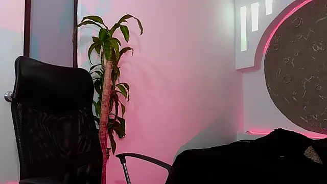 Tatianabr 01 online show from 01-12-26, 02:17