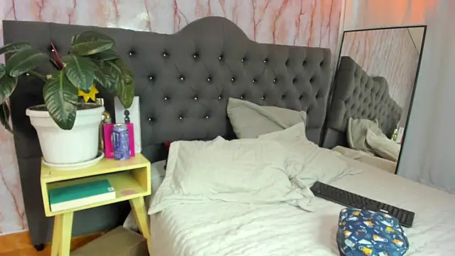 Elecktra sweet online show from 11-05-25, 08:09