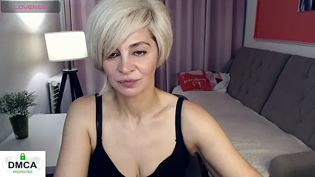 Blonde lola444 online show from 07-28-26, 08:52