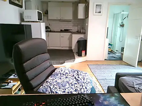 mihaimichael online show from 09-21-25, 03:02