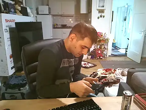 mihaimichael online show from 11-04-25, 12:37