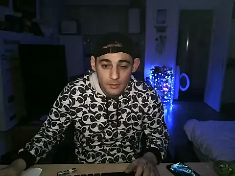 mihaimichael online show from 11-30-25, 03:21