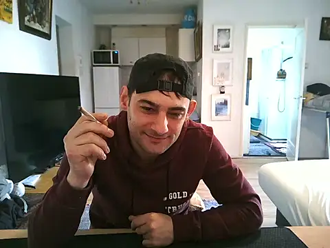 mihaimichael online show from 04-15-26, 01:07