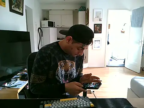mihaimichael online show from 07-05-26, 12:01