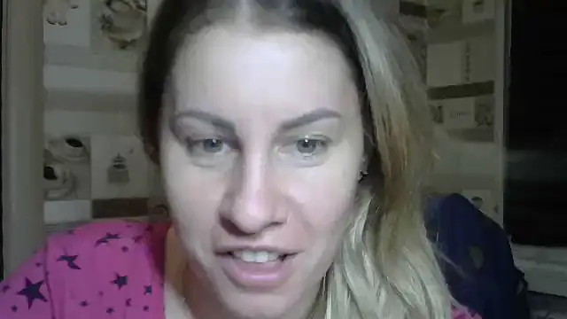 TherestlessKitty online show from 10-30-25, 10:32