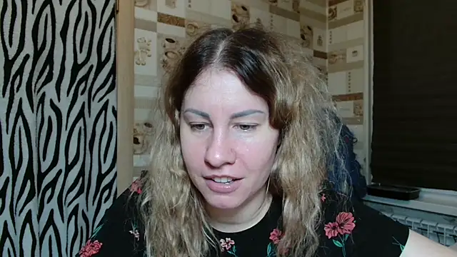 TherestlessKitty online show from 04-08-26, 10:21