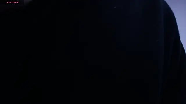 Snapshot of Tayzon_Foxxx chatting on 12-06-24, 01:55 Tayzon Foxxx online show from 12-06-24, 01:55