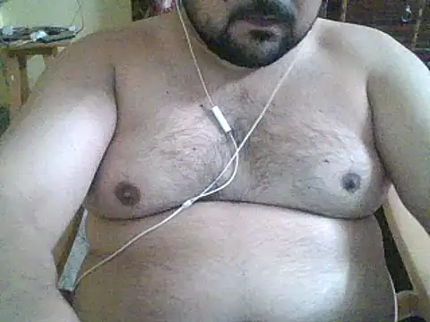 ARYANAVAILABLE online show from 02-06-25, 12:54