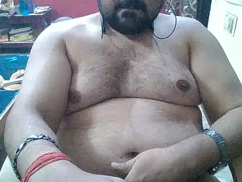 ARYANAVAILABLE online show from 11-09-25, 09:02