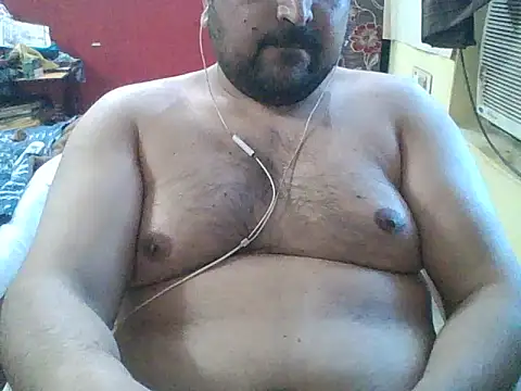 ARYANAVAILABLE online show from 03-13-26, 11:06