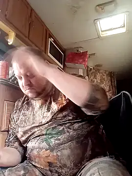 Snapshot of tjmacksjr chatting on 12-05-24, 03:39 tjmacksjr online show from 12-05-24, 03:39