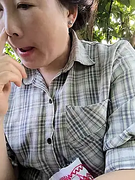 Sweetlove 77 online show from 10-15-25, 12:22