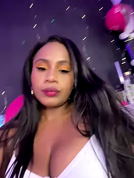 AlisonHoot69 online show from 10-06-25, 04:32