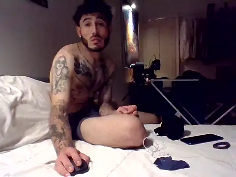 tengocanicas online show from 12-17-24, 08:23