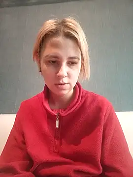 Snapshot of Gussie_Bridie chatting on 12-21-24, 10:17 Gussie Bridie online show from 12-21-24, 10:17