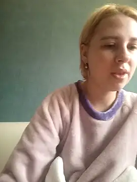Snapshot of Gussie_Bridie chatting on 01-24-25, 08:55 Gussie Bridie online show from 01-24-25, 08:55