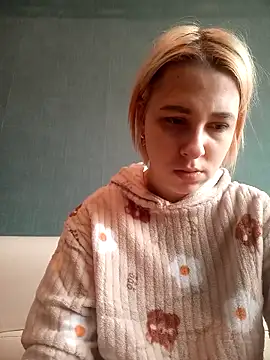 Snapshot of Gussie_Bridie chatting on 02-17-25, 07:37 Gussie Bridie online show from 02-17-25, 07:37