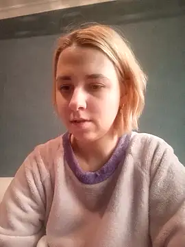 Snapshot of Gussie_Bridie chatting on 02-25-25, 02:00 Gussie Bridie online show from 02-25-25, 02:00