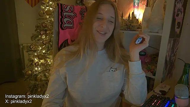 Pinkyladyxxx online show from 11-30-25, 05:11